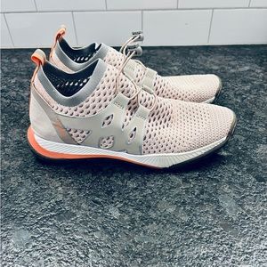 Jambu Trial Shoes Size 8.5